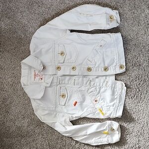 Cropped denim jacket